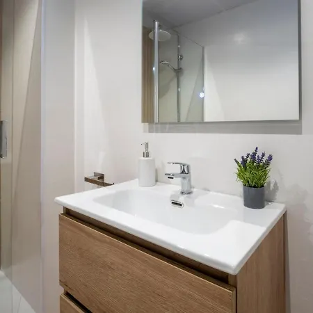 Apartment Bhost - Juan De Mena Cordoba